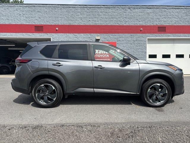 2025 Nissan Rogue AWD SV