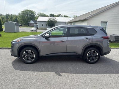 2025 Nissan Rogue AWD SV