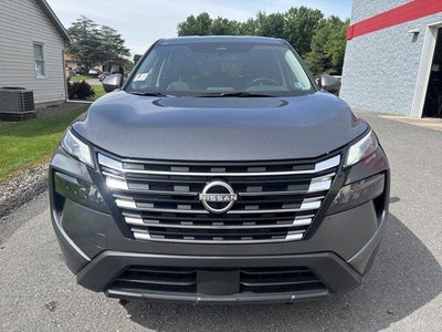 2025 Nissan Rogue AWD SV