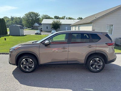2025 Nissan Rogue AWD SV