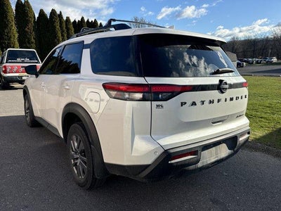 2024 Nissan Pathfinder SV 4WD