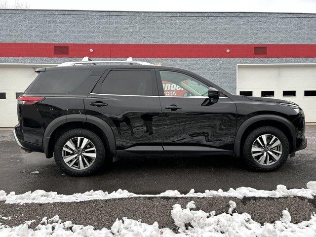 2024 Nissan Pathfinder SL 4WD