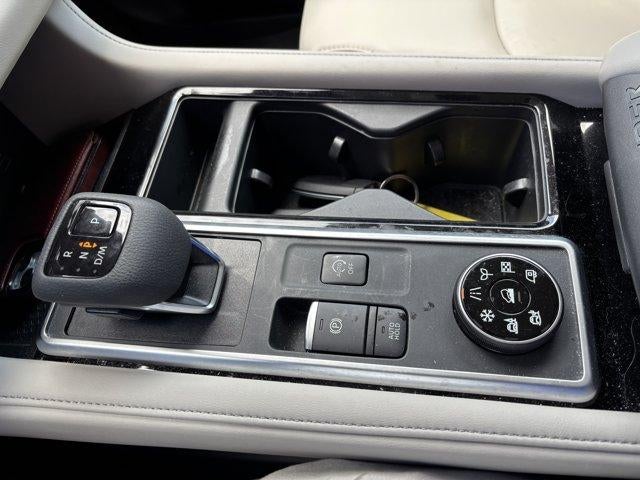 2025 Nissan Pathfinder SL 4WD