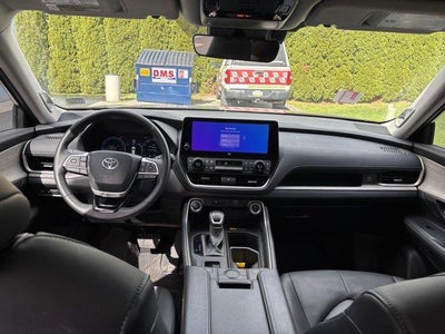 2024 Toyota Grand Highlander Limited AWD (Natl)