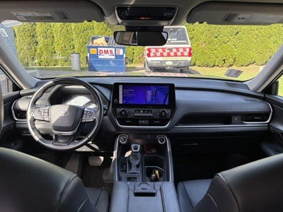 2025 Toyota Grand Highlander XLE AWD (Natl)