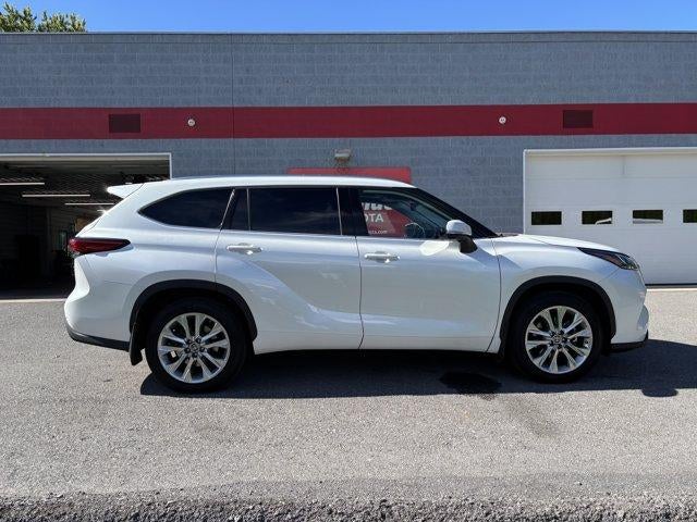 2022 Toyota Highlander Limited AWD (Natl)