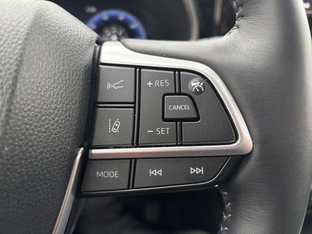 2025 Toyota Highlander Hybrid Platinum AWD (Natl)