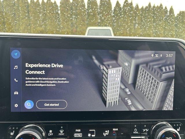 2025 Toyota Highlander Hybrid Platinum AWD (Natl)