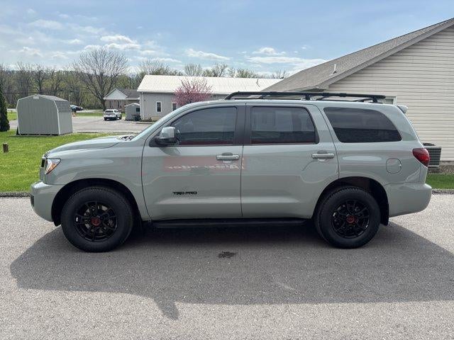 2022 Toyota Sequoia TRD Pro 4WD (Natl)