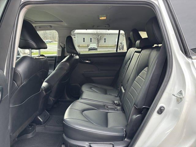 2022 Toyota Highlander XLE AWD (Natl)