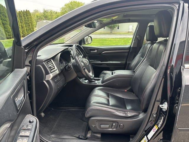2019 Toyota Highlander SE V6 AWD (Natl)