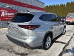 2024 Toyota Highlander LE AWD (SE)