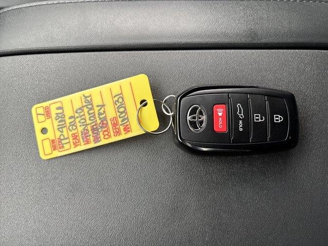 2026 Toyota Highlander Platinum AWD (Natl)