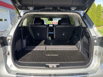 2024 Toyota Highlander XLE AWD (Natl)