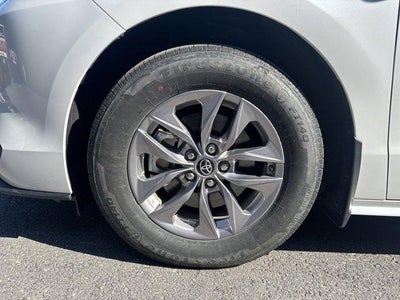 2025 Toyota Sienna XLE AWD 7-Passenger (Natl)