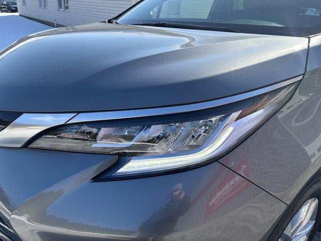 2026 Toyota Sienna Limited AWD 7-Passenger (GS)