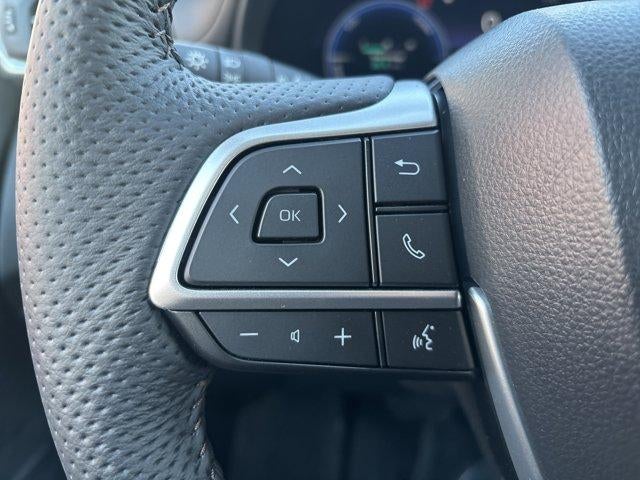 2026 Toyota Sienna Limited AWD 7-Passenger (GS)