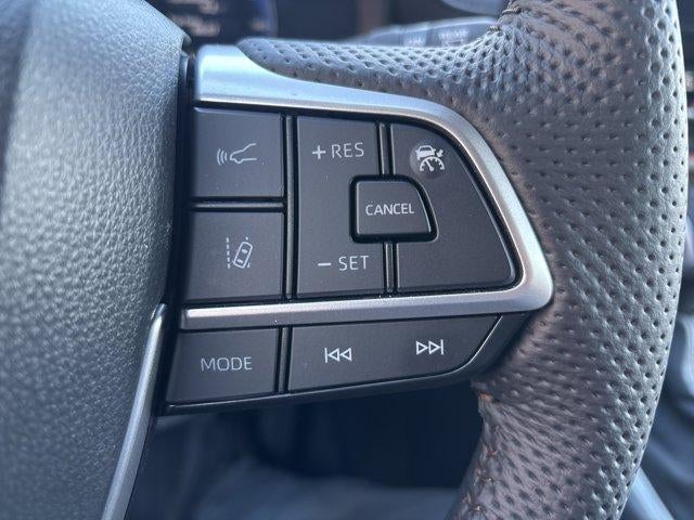 2026 Toyota Sienna Limited AWD 7-Passenger (GS)