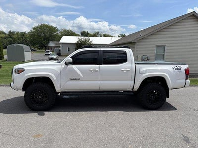 2018 Toyota Tacoma TRD Sport Double Cab 5' Bed V6 4x4 AT (Natl)