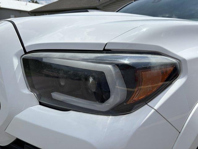 2018 Toyota Tacoma TRD Sport Double Cab 5' Bed V6 4x4 AT (Natl)