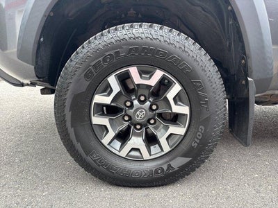 2019 Toyota Tacoma 4WD 4WD TRD Off Road Double Cab 5' Bed V6 MT (Natl)