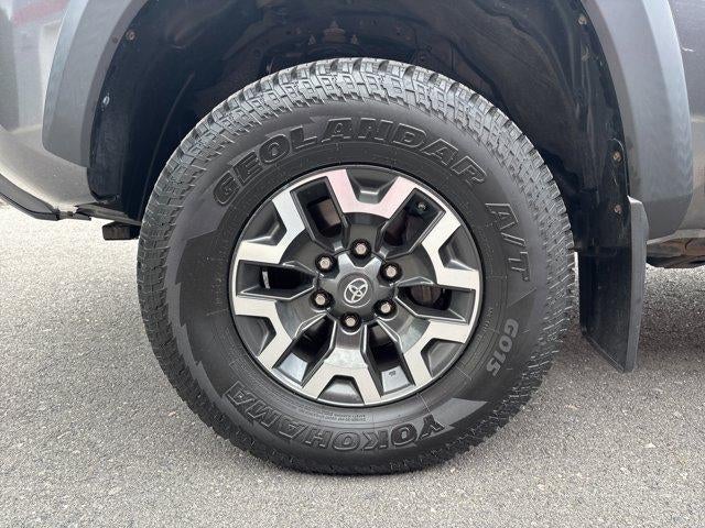 2019 Toyota Tacoma 4WD 4WD TRD Off Road Double Cab 5' Bed V6 MT (Natl)