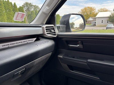 2024 Toyota Tundra 4WD 4WD SR5 CrewMax 5.5' Bed (SE)