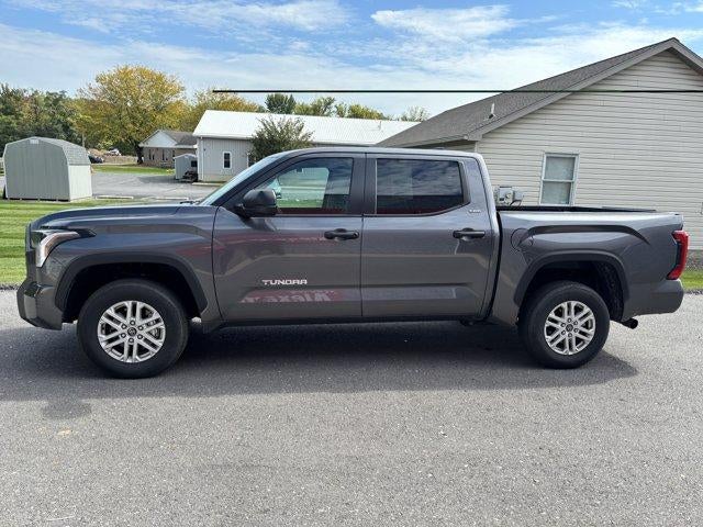 2024 Toyota Tundra 4WD 4WD SR5 CrewMax 5.5' Bed (SE)