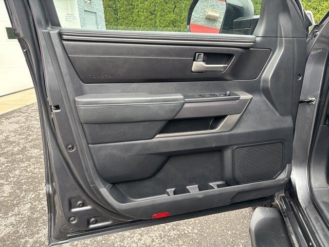 2023 Toyota Tundra 4WD 4WD SR5 CrewMax 5.5' Bed (SE)