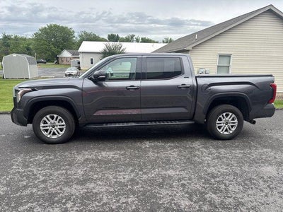 2023 Toyota Tundra 4WD 4WD SR5 CrewMax 5.5' Bed (SE)