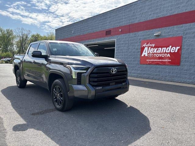 2024 Toyota Tundra 4WD 4WD SR5 CrewMax 5.5' Bed (SE)