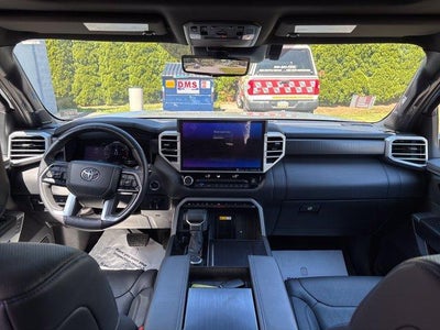 2024 Toyota Tundra 4WD 4WD Platinum CrewMax 5.5' Bed (Natl)