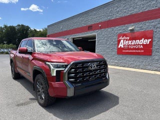 2023 Toyota Tundra 4WD 4WD Platinum Hybrid CrewMax 5.5' Bed (Natl)
