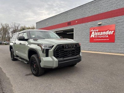 2022 Toyota Tundra 4WD 4WD TRD Pro Hybrid CrewMax 5.5' Bed (Natl)