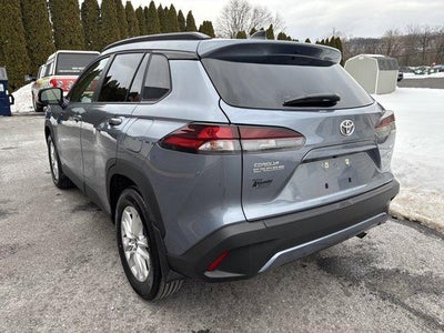 2026 Toyota Corolla Cross LE 4WD (Natl)