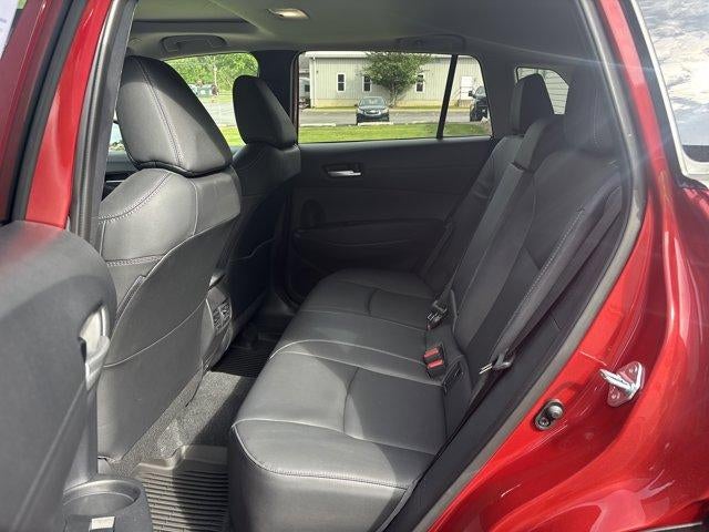 2025 Toyota Corolla Cross XLE 4WD (Natl)