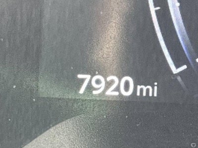 2025 Toyota Corolla Cross XLE 4WD (Natl)