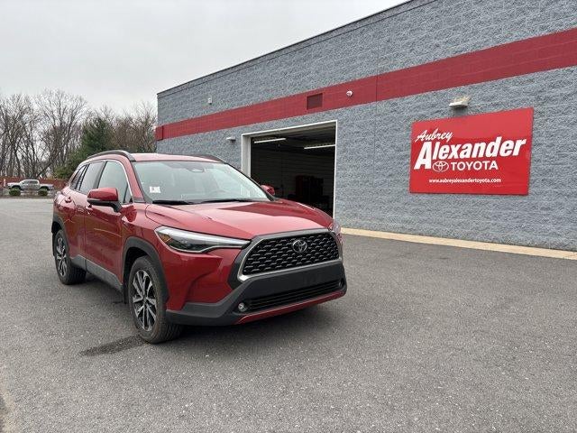 2024 Toyota Corolla Cross XLE 4WD (Natl)