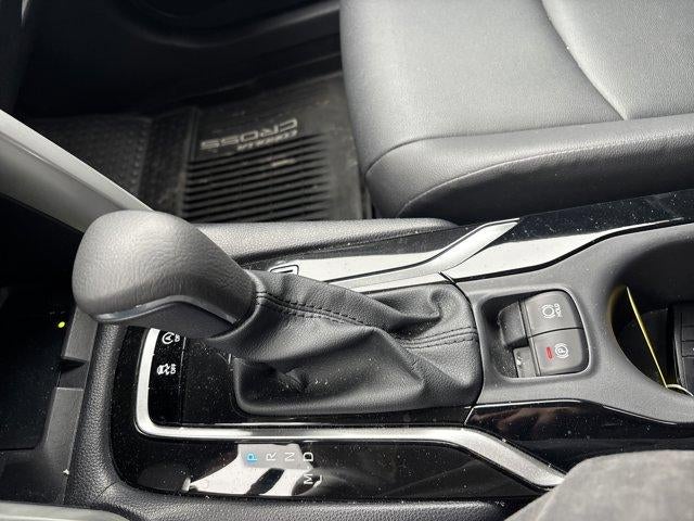 2024 Toyota Corolla Cross XLE 4WD (Natl)