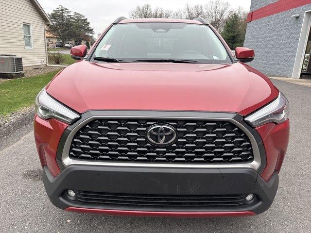 2024 Toyota Corolla Cross XLE 4WD (Natl)