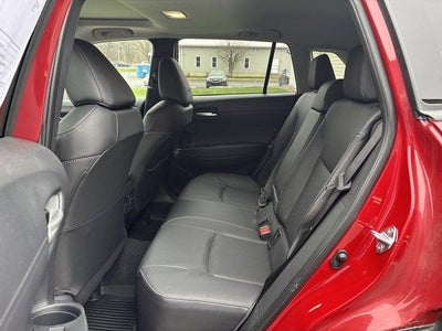 2024 Toyota Corolla Cross XLE 4WD (Natl)