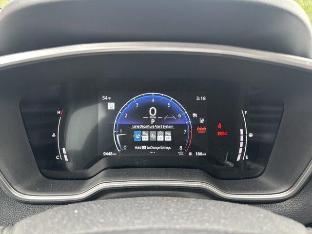 2024 Toyota Corolla Cross XLE 4WD (Natl)