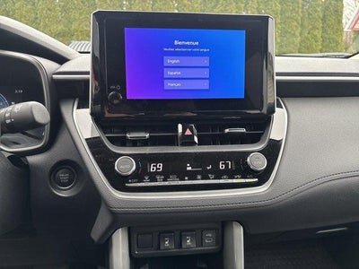 2024 Toyota Corolla Cross XLE 4WD (Natl)