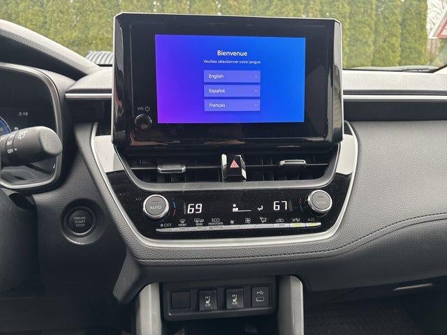 2024 Toyota Corolla Cross XLE 4WD (Natl)