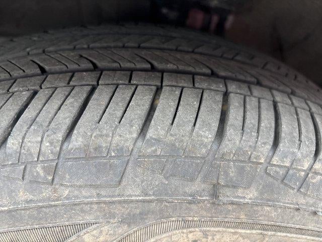 2024 Toyota Corolla Cross XLE 4WD (Natl)