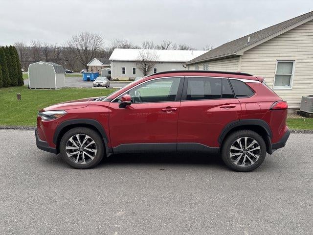 2024 Toyota Corolla Cross XLE 4WD (Natl)