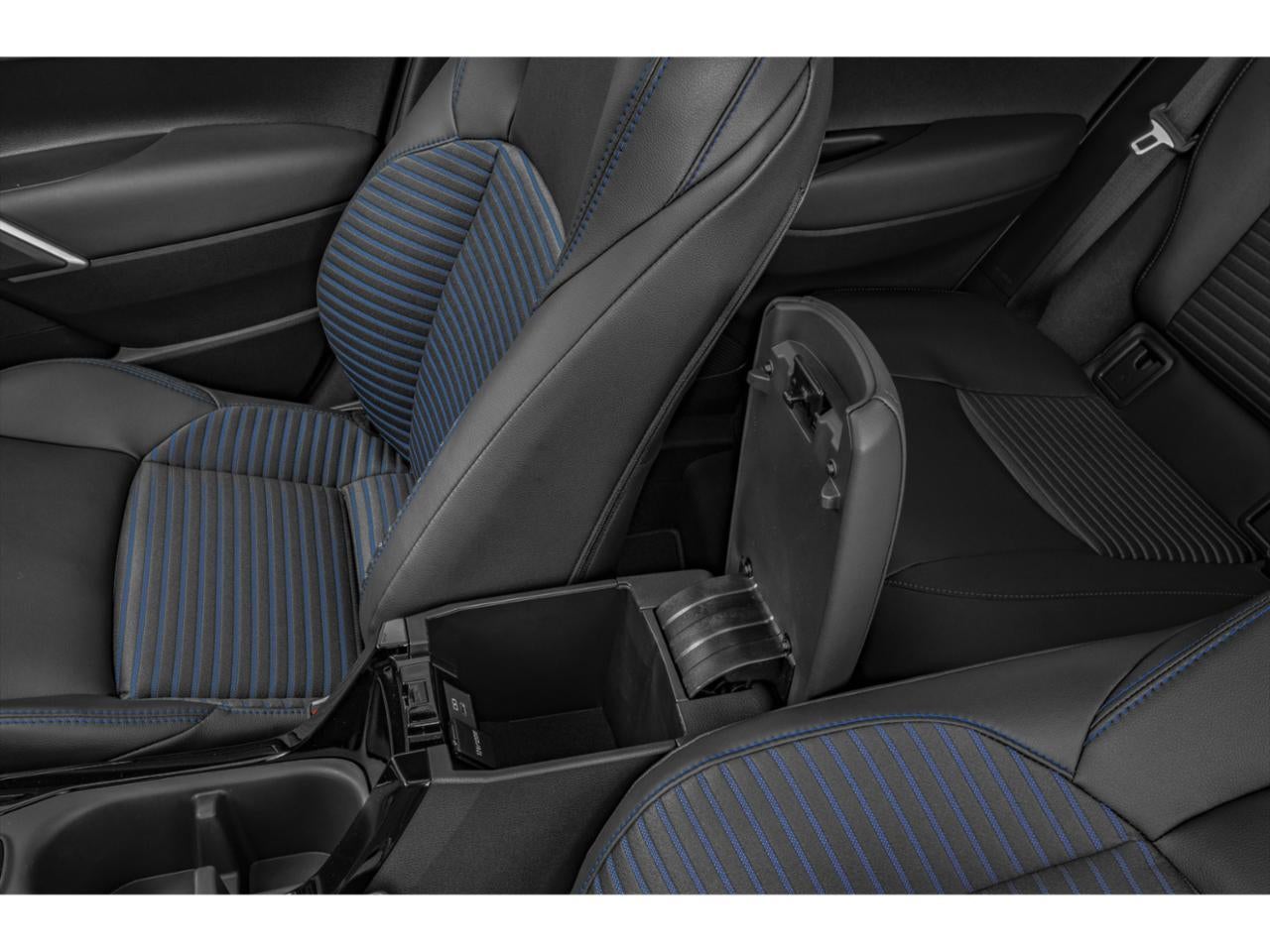 2025 Toyota Corolla Cross Hybrid XSE 4WD (Natl)