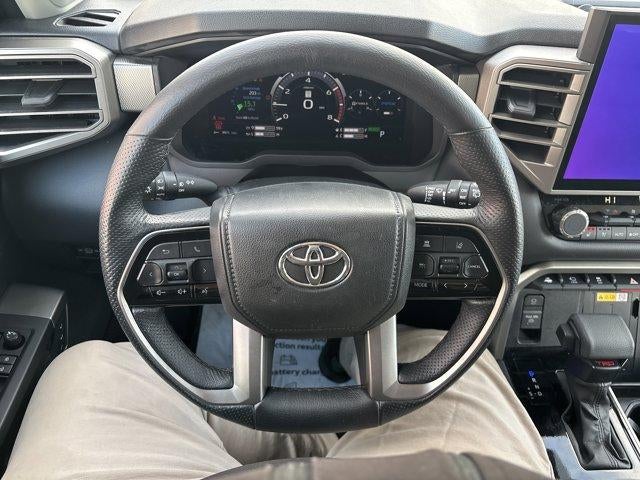 2023 Toyota Sequoia Limited 4WD (SE)