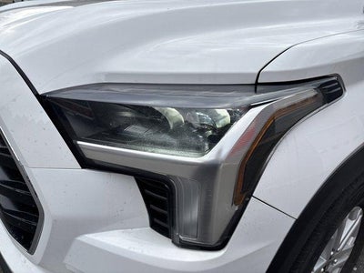 2025 Toyota Sequoia SR5 4WD (SE)