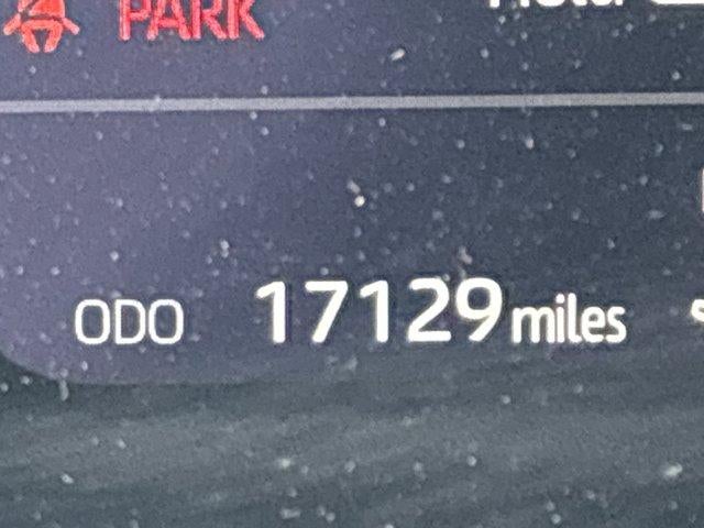 2025 Toyota Sequoia SR5 4WD (SE)